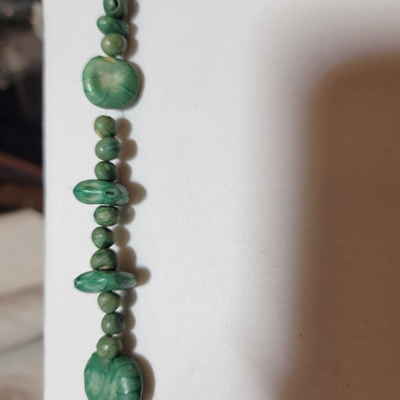 ☘️90's Teal Green Geometric Pebble Nugget Beaded Long Single Strand 18" Necklace - Picture 2 of 8
